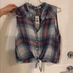 Flannel cropped tank💫👢⚡️